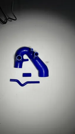 Tuyau d'admission en silicone pour Audi A4, A6, Passat 1.8T B5 + B6 150 ch bleu / AVEC jeu de colliers