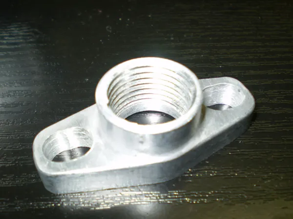 Bride pour retour d'huile pour turbos GT-R à roulements à billes GT28, GT28RS, GT2871R, GT3071R, GT3076R, GT3582R avec 1/2 NPT femelle intérieur