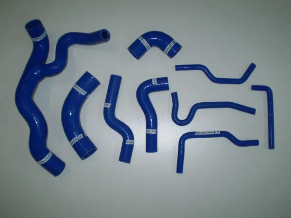 Kit tuyau silicone pour Golf 5 GTI eau 8 pcs.