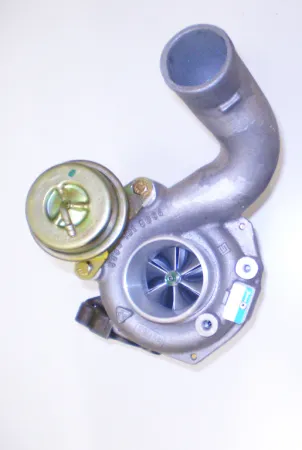 Turbocompresseur Borgwarner upgrade 53049880026 pour Audi RS4 à droite jusqu'à 650ch avec roue de compresseur plus grande à droite