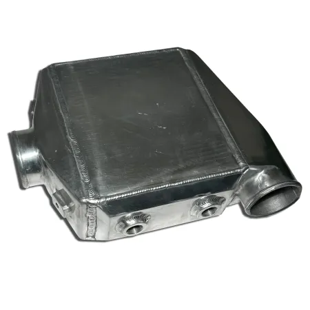 refroidisseur d'air de suralimentation refroidi par eau jusqu'à 1000CV 89mm raccords refroidi par eau latéralement depuis le côté