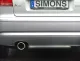 Gros plan sur la partie arrière d'une Audi A3 argentée (8P) équipée d'un pot d'échappement sport en acier inoxydable Simons. Le tuyau d'échappement mesure 1x100 mm et la plaque d'immatriculation porte la mention "SIMONS".