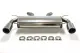 Échappement sport inox Simons pour BMW E90. Système duplex avec deux sorties brillantes de 100 mm à gauche et à droite, reliées à un silencieux cylindrique. Six colliers assortis, sur fond blanc.